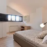 House 2273